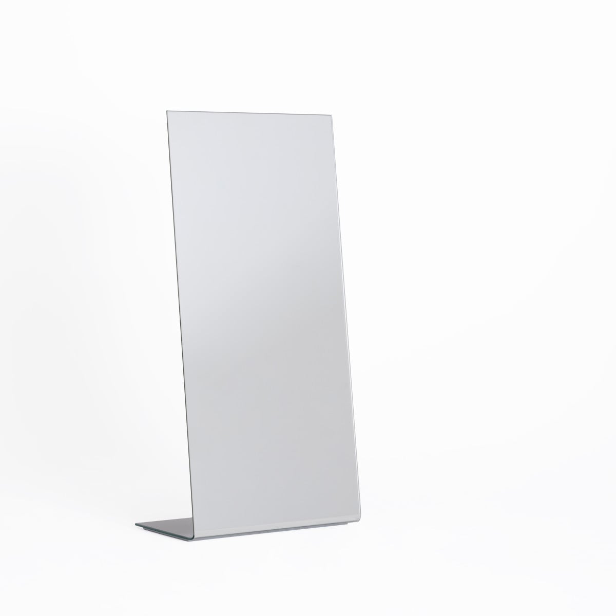 lAuVimI8-1200x.jpg